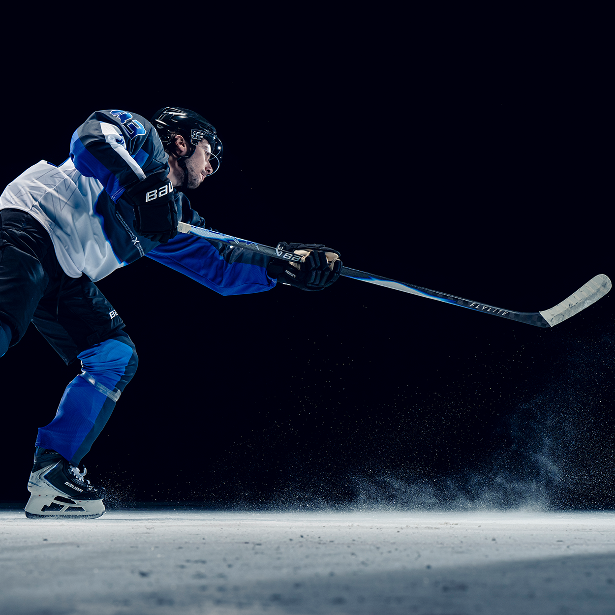 BAUER VAPOR FLYLITE GRIP STICK SENIOR