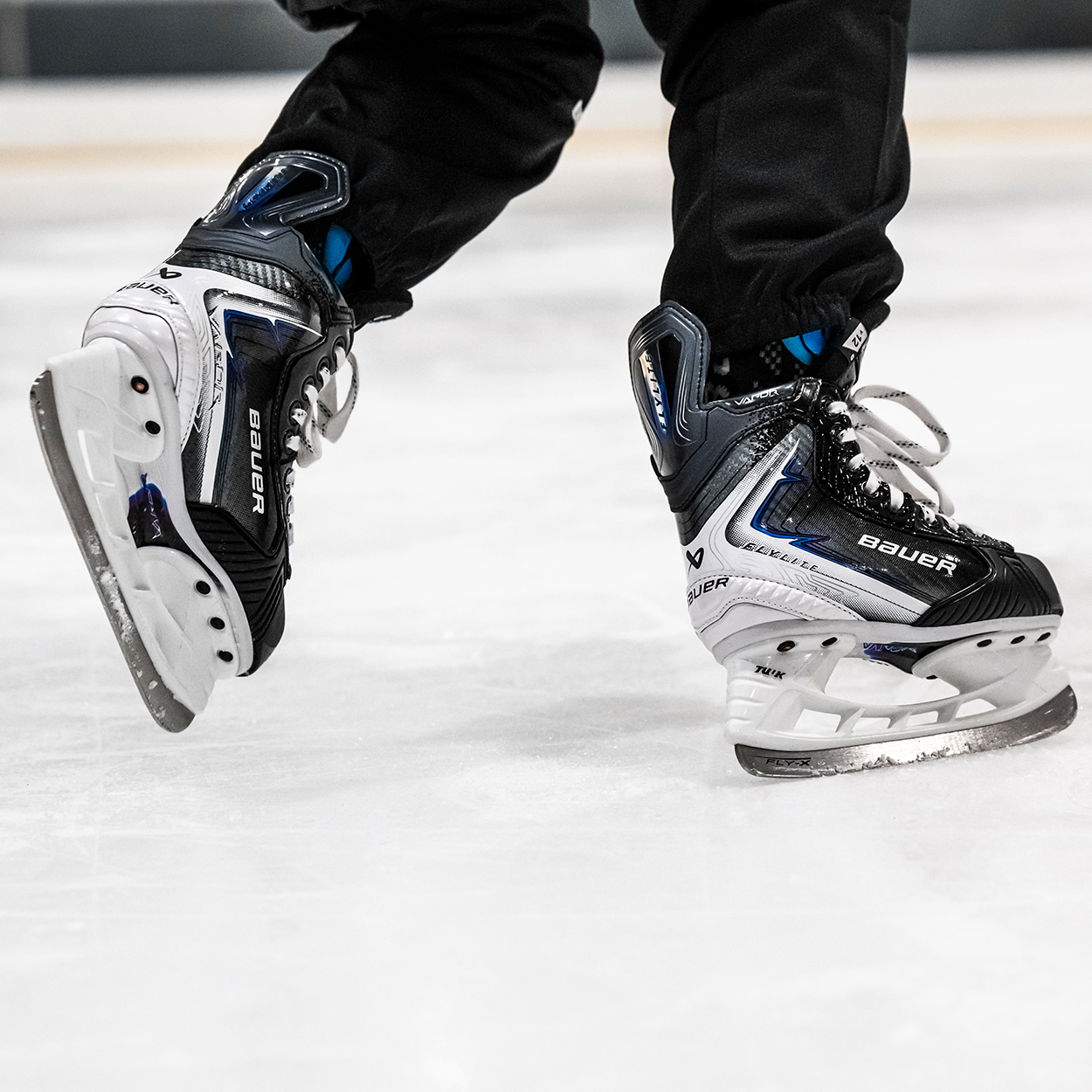 PATIN BAUER VAPOR FLYLITE JEUNE