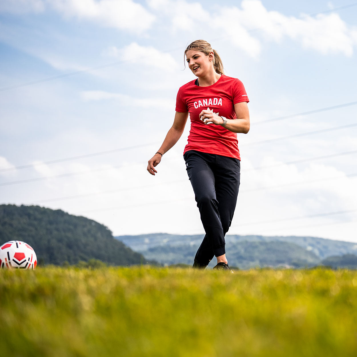 BAUER HOCKEY CANADA WOMENS GRAPHIC TEE