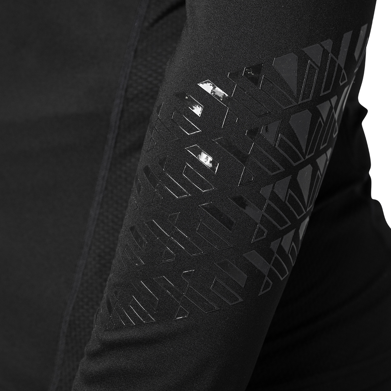 BAUER WMNS LS CUT-RESISTANT NECK PROTECT BASE LAYER
