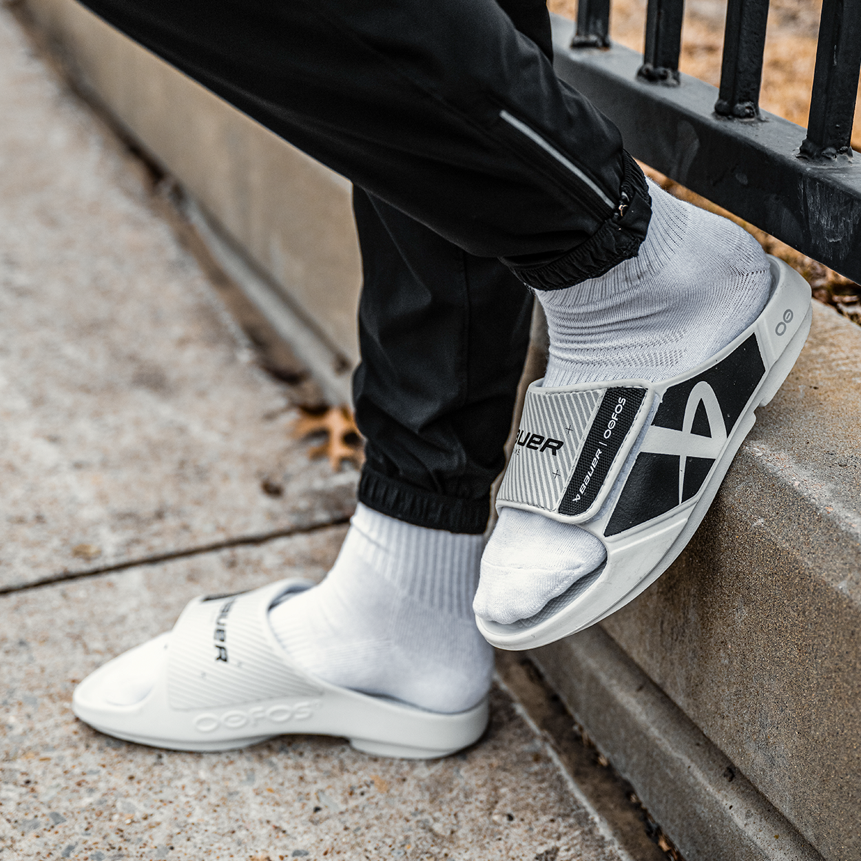 SANDALE BAUER | OOFOS