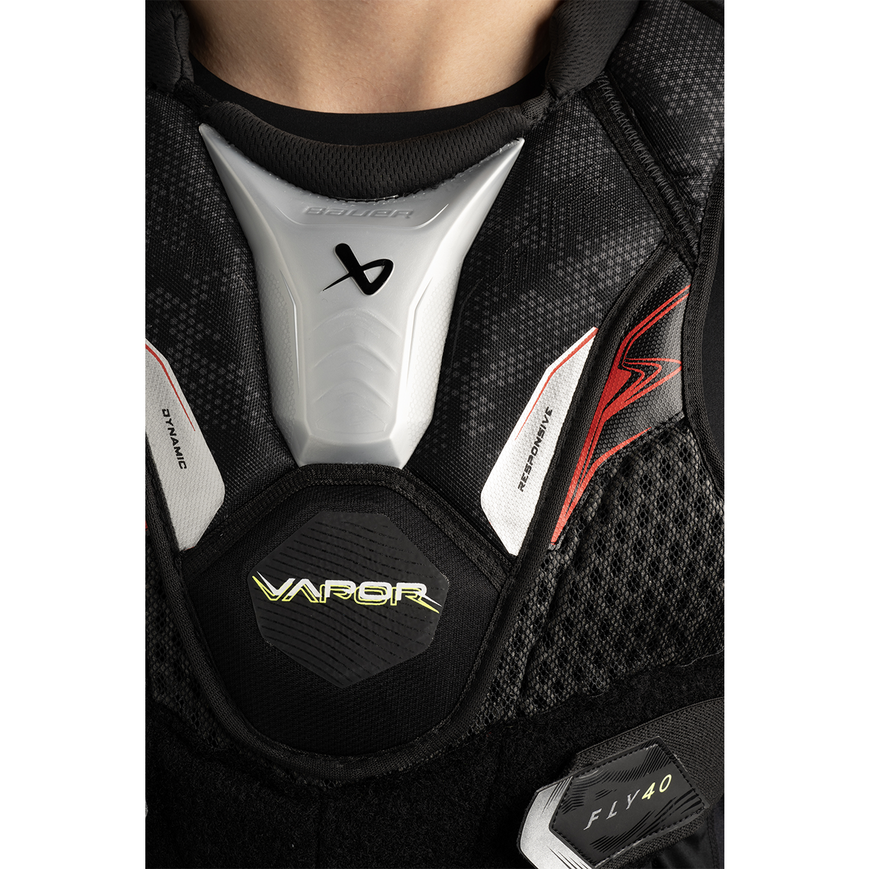 BAUER VAPOR FLY40 SHOULDER PAD INTERMEDIATE