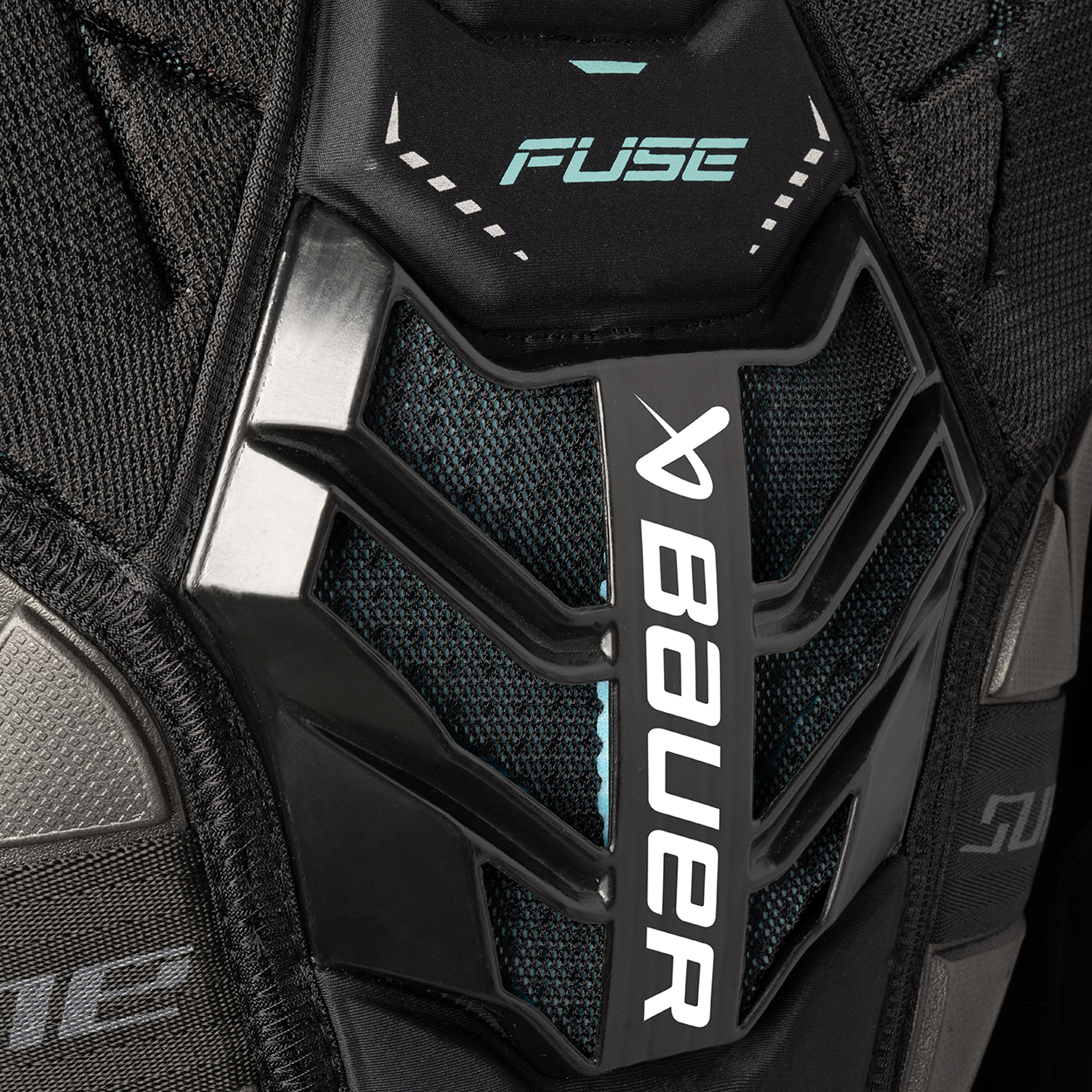 BAUER SUPREME FUSE SHOULDER PAD INTERMEDIATE