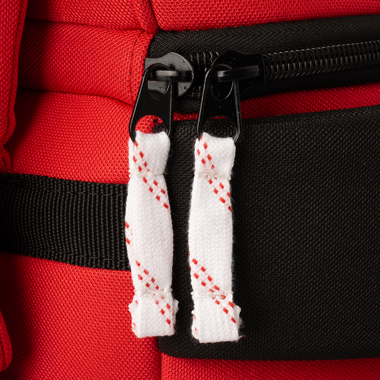 BAUER GLOVE BACKPACK - 17L
