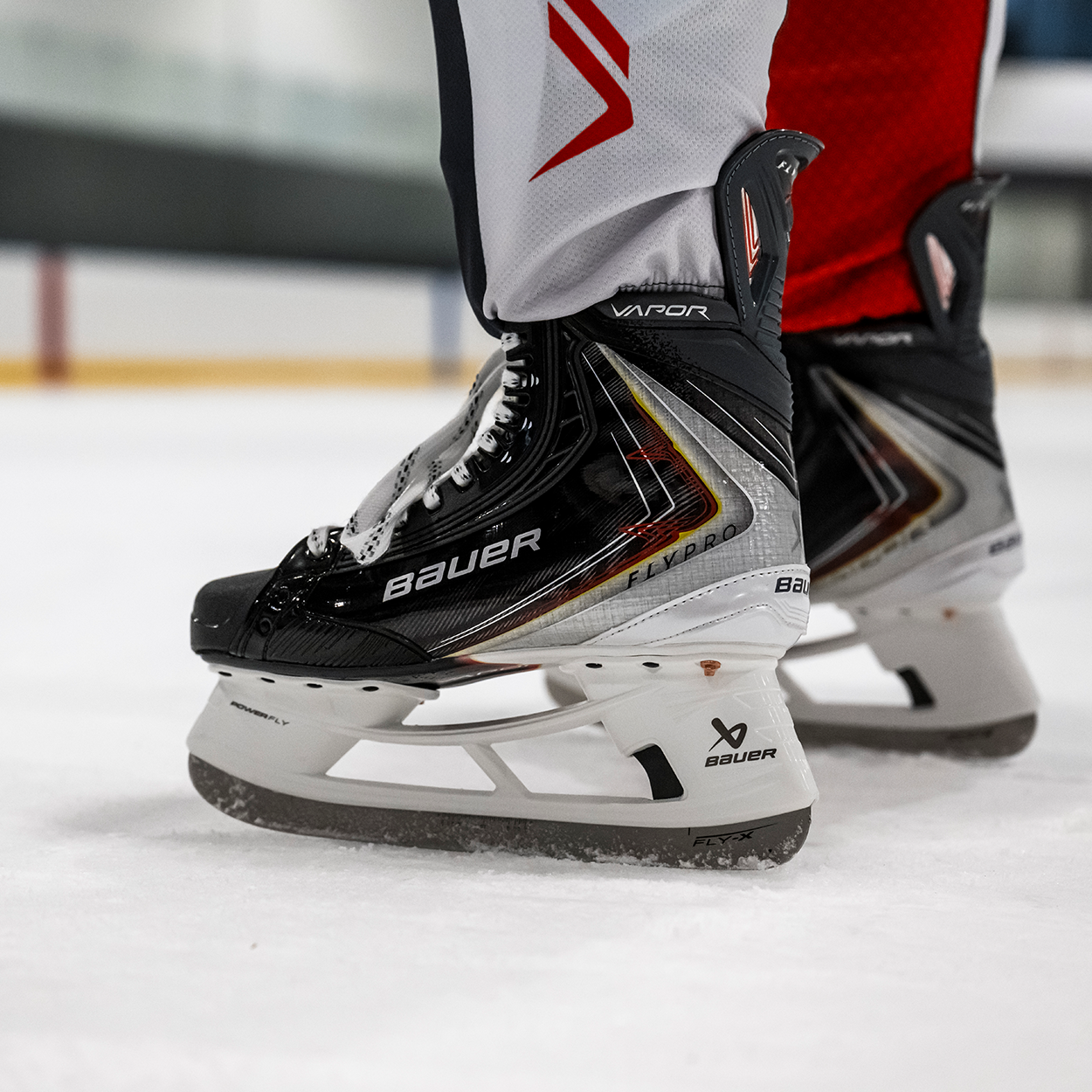 BAUER VAPOR FLYPRO SKATE SENIOR