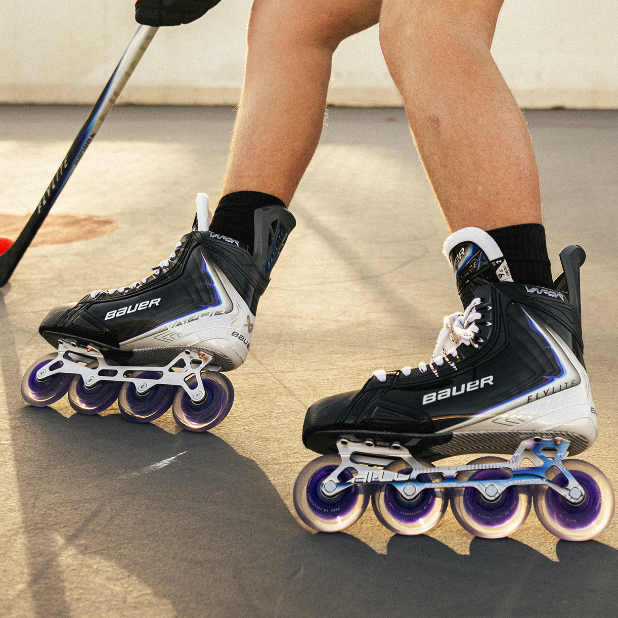 BAUER VAPOR FLYLITE ROLLER SKATE INTERMEDIATE