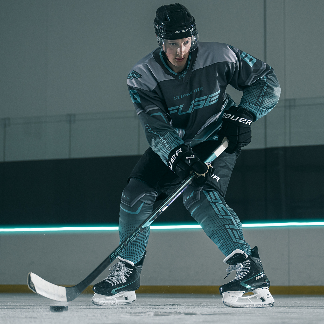 BAUER SUPREME FUSE GRIP STICK SENIOR