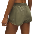 BAUER // lululemon Hotty Hot High-Rise Short 2.5"