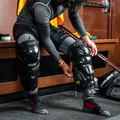 BAUER SUPREME M5PRO SHIN GUARD INTERMEDIATE